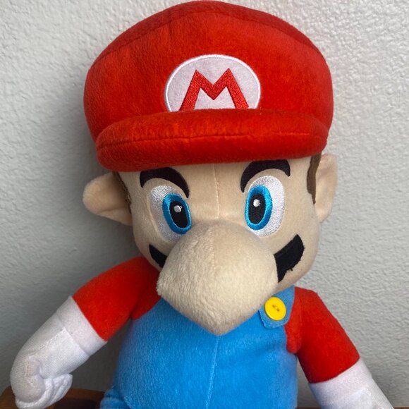 Super Mario Plush Backpack Official Nintendo 2011 - Picture 6 of 9